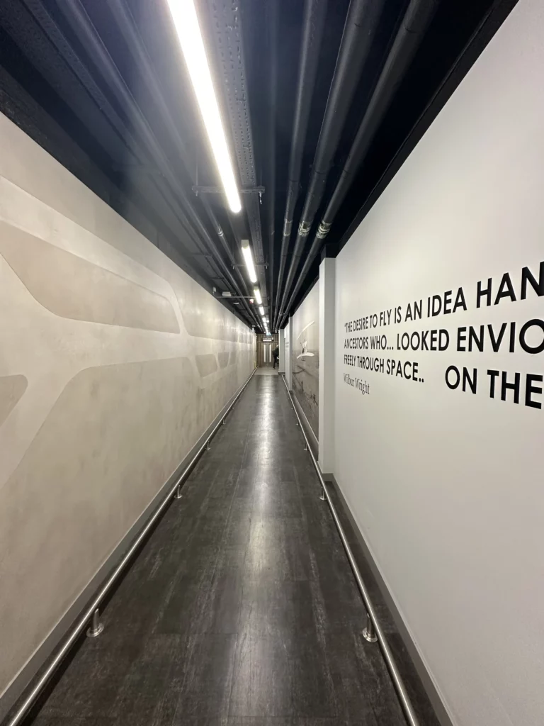 Photograph of the corridor that takes you to the BA lounge at Manchester Airport