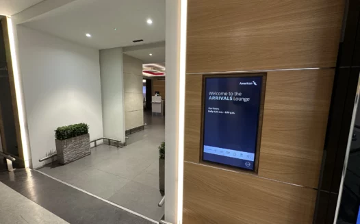 American Airlines Arrivals Lounge, Heathrow Terminal 3 – Lounge Review