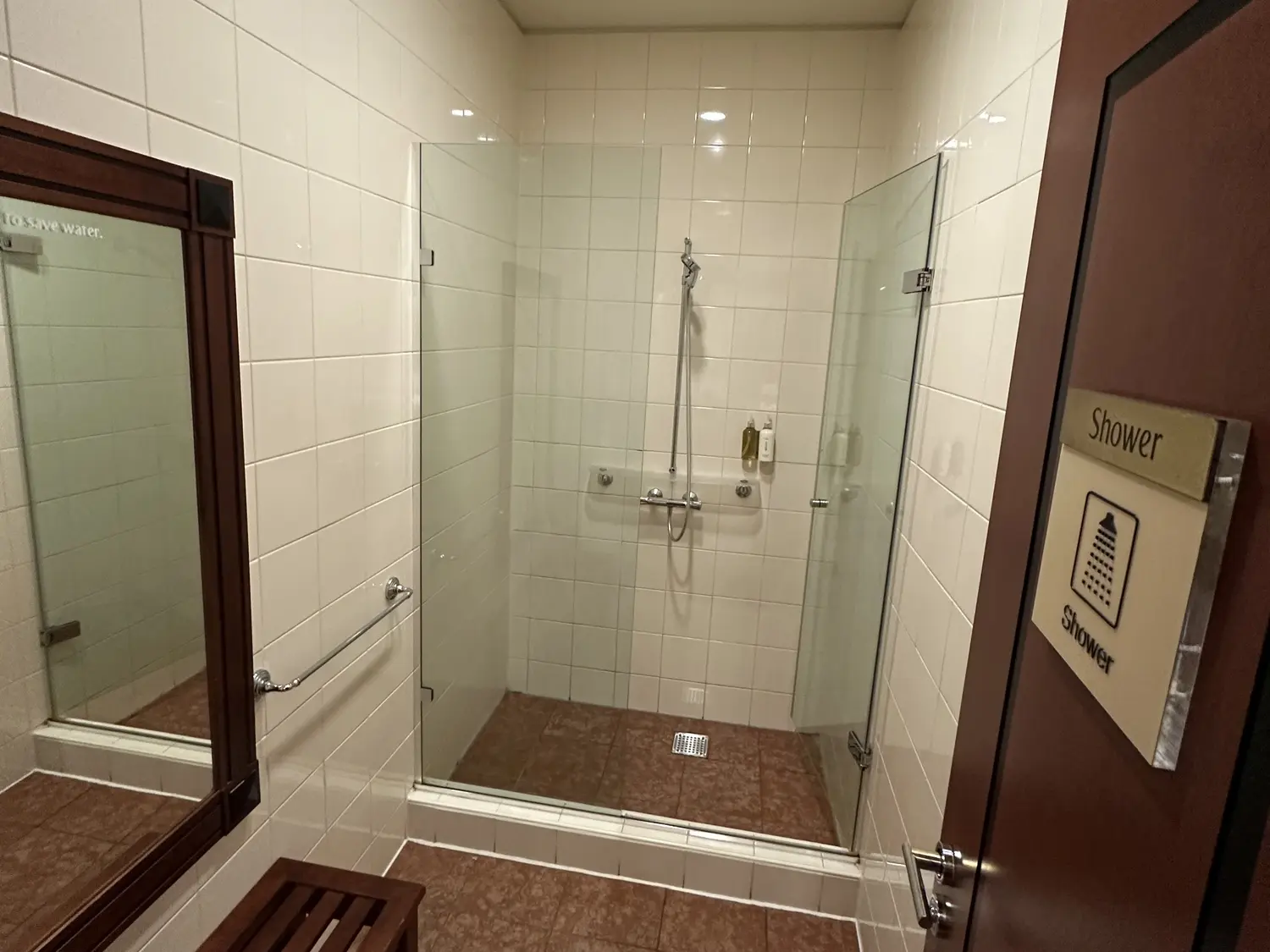 The shower room in the closed Emirates lounge in Terminal 1