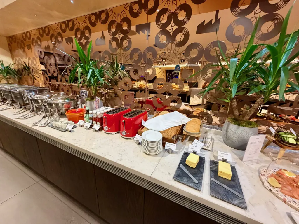 No toast conveyor here just two bright red two slotters No toast conveyor here just two bright red two slotters