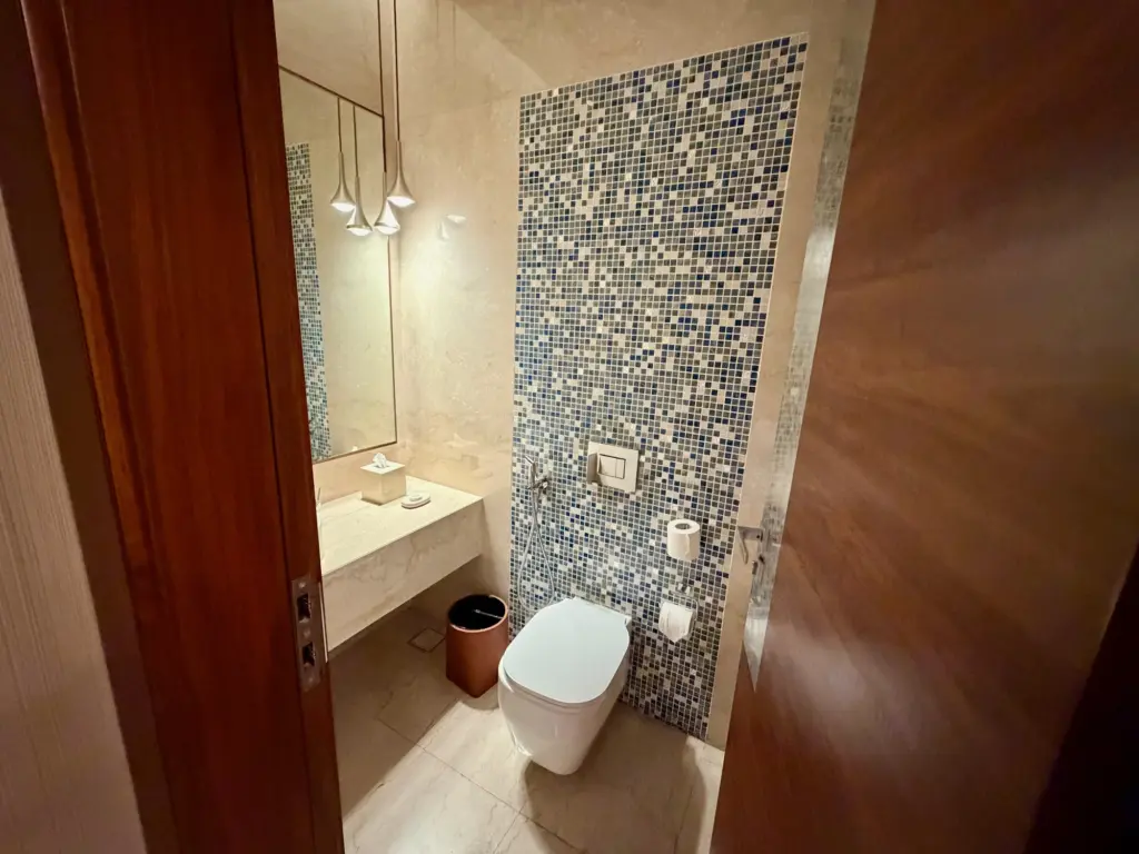 The guest bathroom in the villa