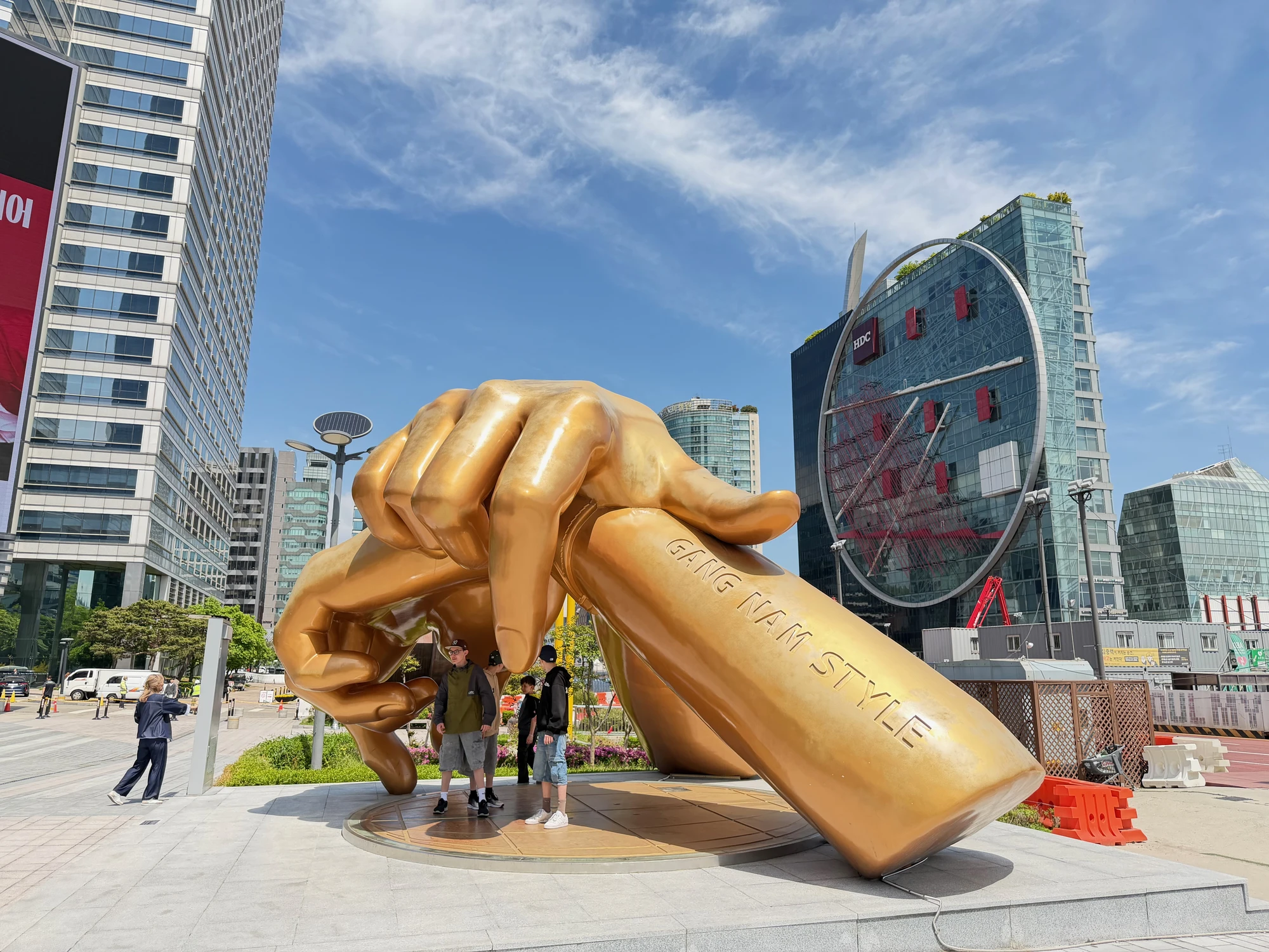 The Gangnam Style statue located near the Westin The Gangnam Style statue located near the Westin